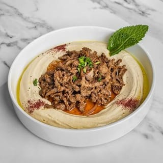 Hummus w/ Beef Shawarma